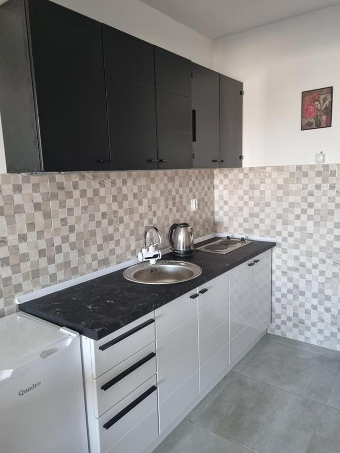 Porta Bus Station Apartment Skopje Ngoại thất bức ảnh