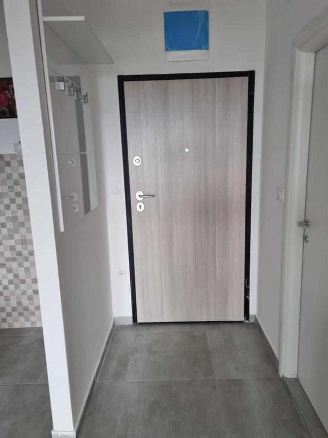 Porta Bus Station Apartment Skopje Ngoại thất bức ảnh